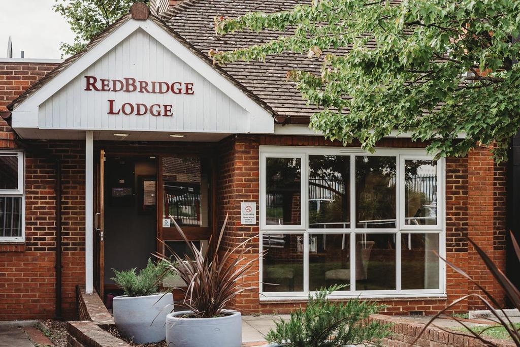 Redbridge Lodge Ilford Dış mekan fotoğraf